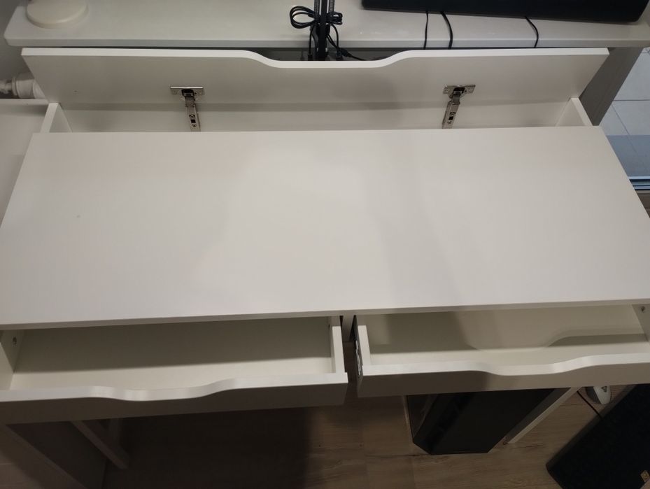 Biurko IKEA alex