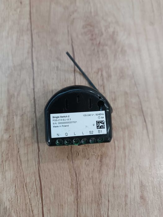 Fibaro - Single Switch 2 (FGS-213)
