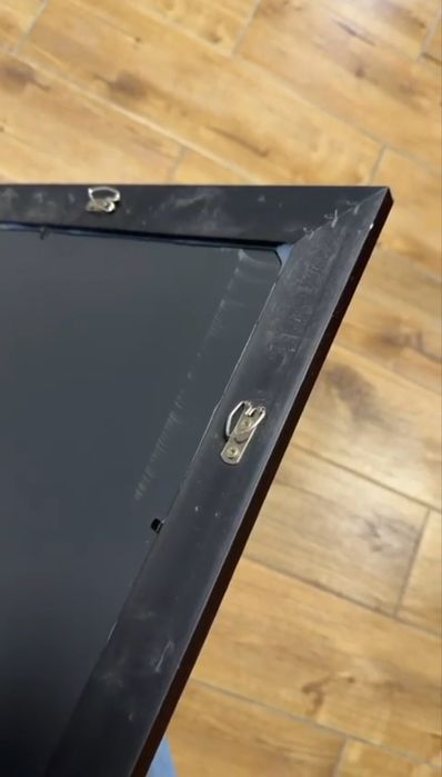 Дзеркало настінне