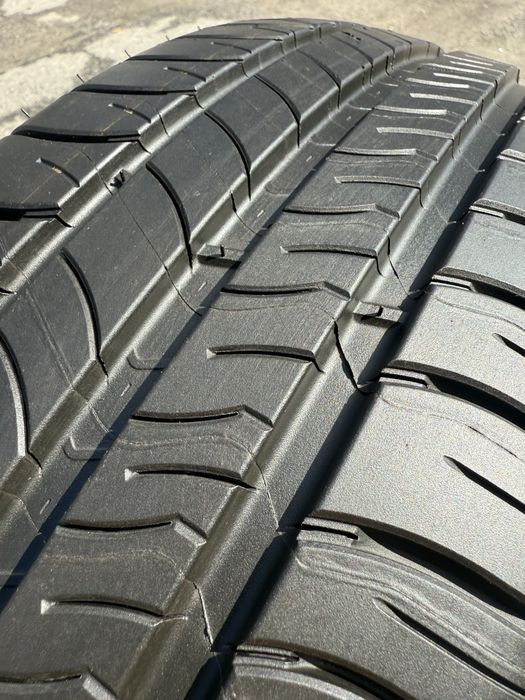 Шини 205/60R16-4шт Michelin
