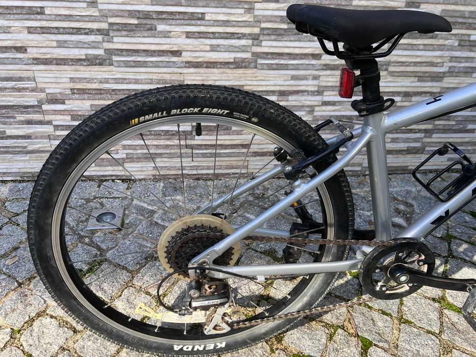 Vitus 24 – Bicicleta Infantil Prata (rodas de 24")