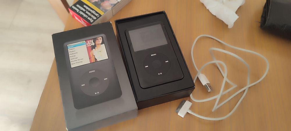 iPod Classic 6G 80GB Silver | Zestaw Kolekcjonerski BOX | Stan Idealny!