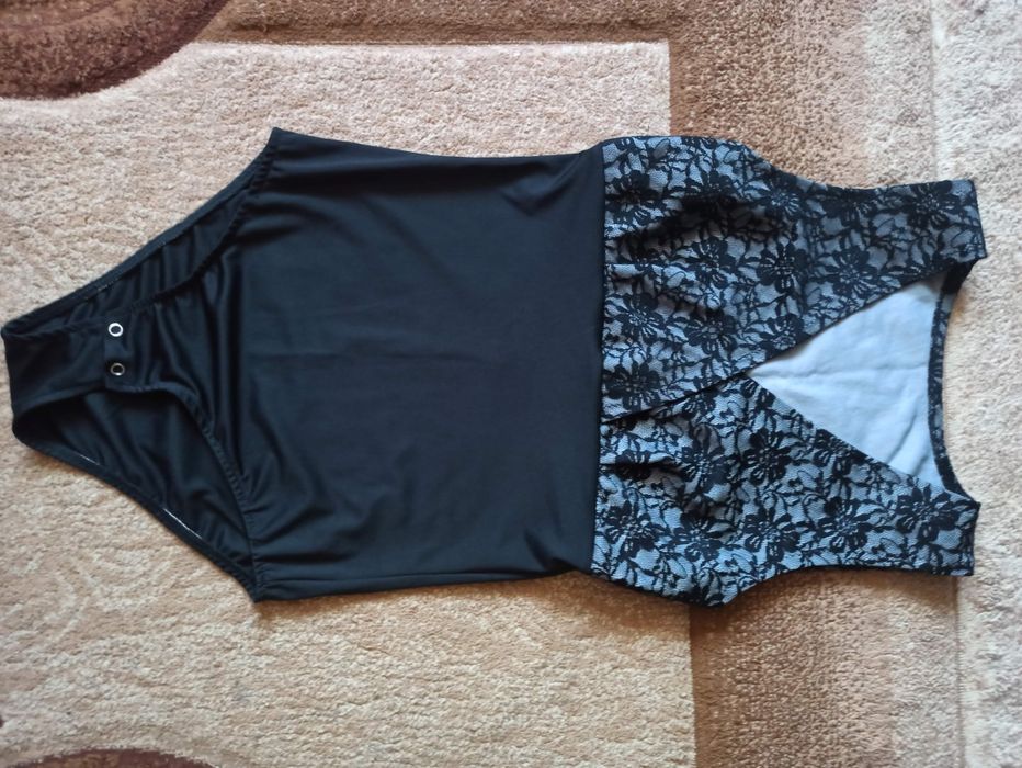 Продам юбку и боди