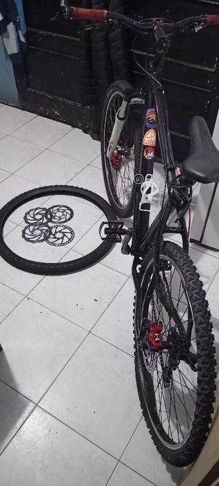Vendo bicicleta: ler anúncio