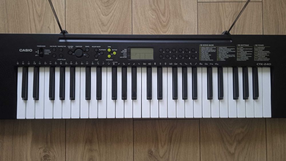Pianino Casio ctk240