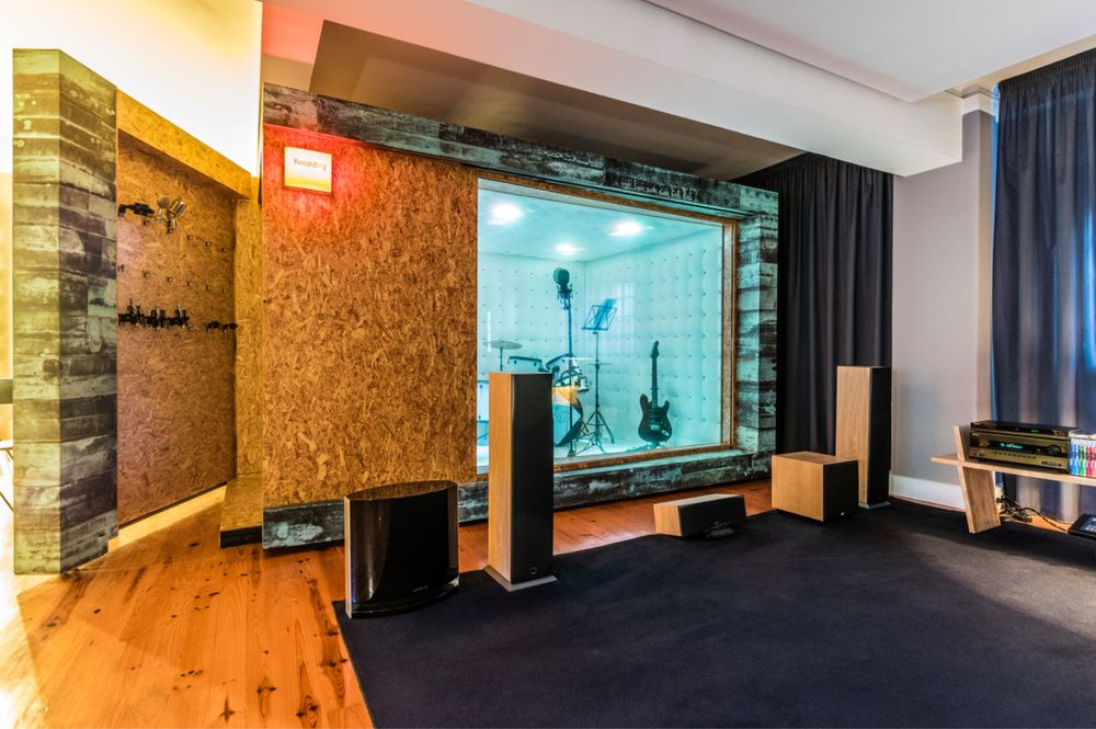 Espaço Criativo (Estúdio + Cinema + Cowork) no Porto