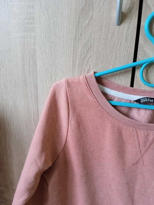 Bluza z kieszeniami