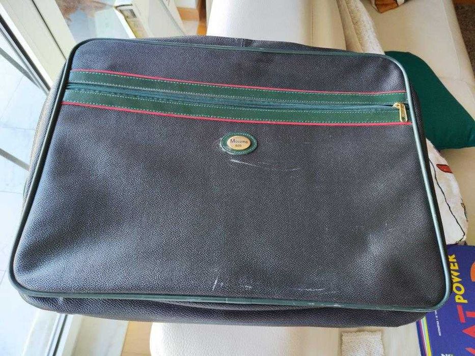 Mala estilo academia militar