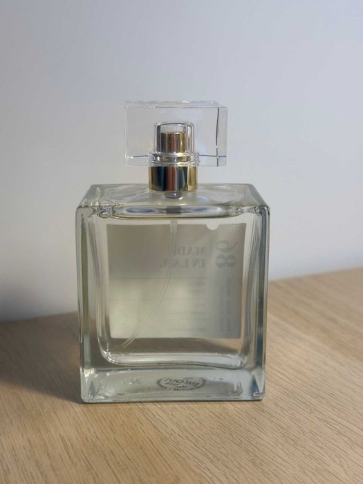 86 MADE IN LAB perfumy