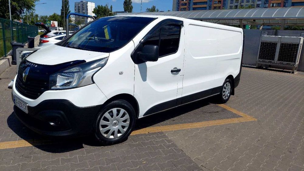 Продам  Renault Trafic 1.6 long
