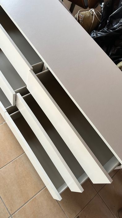 Cómoda MALM 6 gavetas ikea
