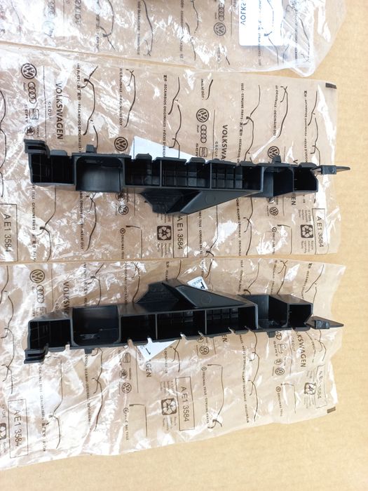 VW T6 T6.1 Т6 Т6.1 Направляюча крила бампера направляйка кронштейн