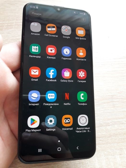 9продаю смартфон самсунг А20 на3/32