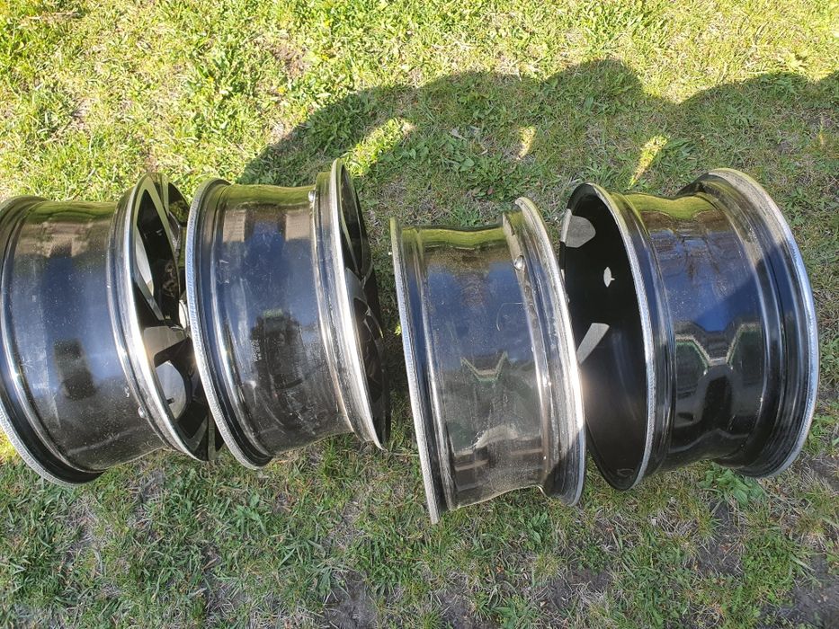 Комплект дисків  R18 7.5J 5x108 ET49 D65.1 на Citroen C5 Aircross — потребують перефарбування