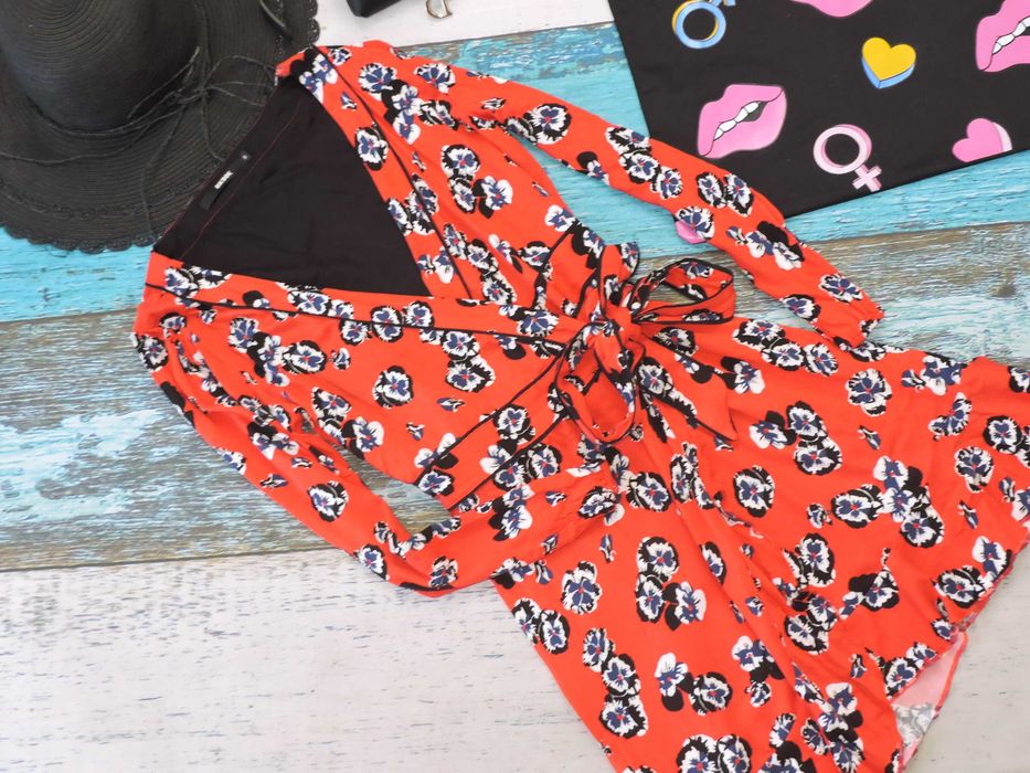 Bik bok śliczna kopertowa sukienka boho kwiaty 36
