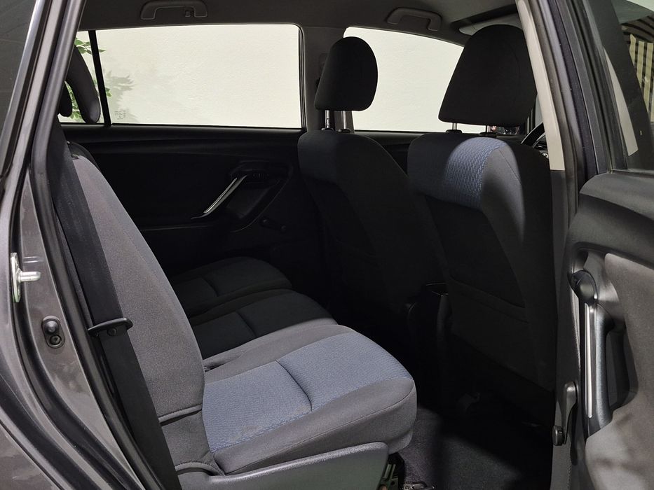 Toyota Verso 1.6 D-4D - 100.000KM - 7 LUGARES | GARANTIA | NACIONAL