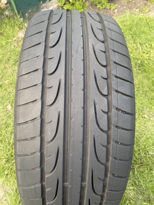 Продам гуму 215/40р17