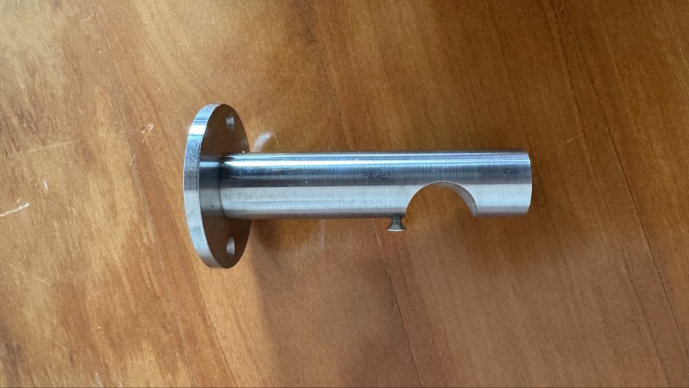 Varão para cortinado e apliques de fixacão, aço inoxidável