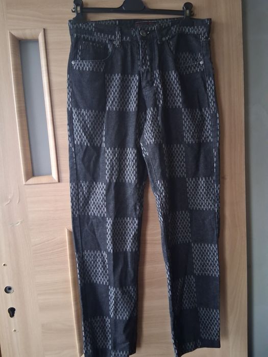 Spodnie męskie używane