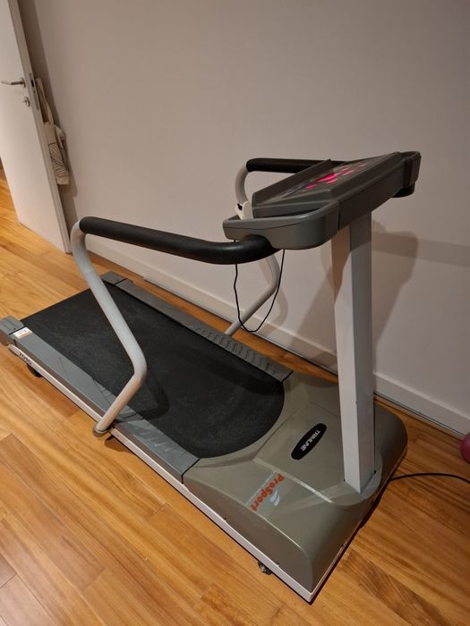 Passadeira de corrida profissional Trimline 7010