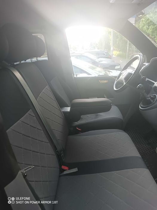 Volkswagen Transporter VW t5 2004r 9 osobowy