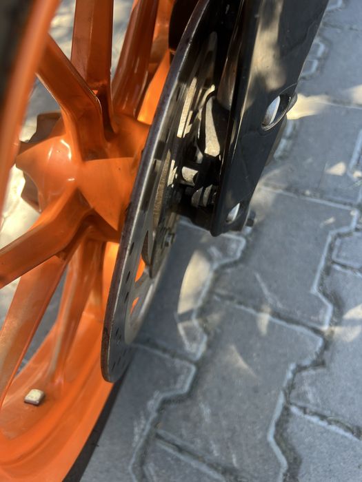 Мотоцикол KTM DUK 390