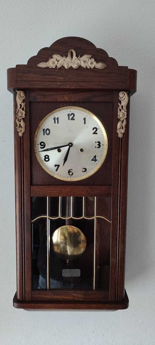 392 Zegar wiszący mechaniczny Junghans z 1933 roku - antyk