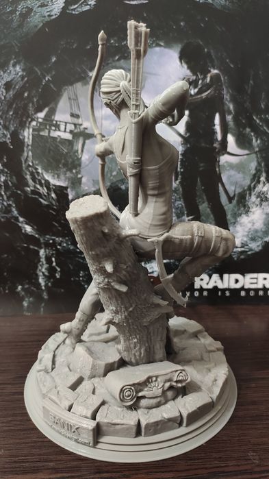 Lara Croft Tomb Raider Лара Крофт Расхитительница Гробниц 22см