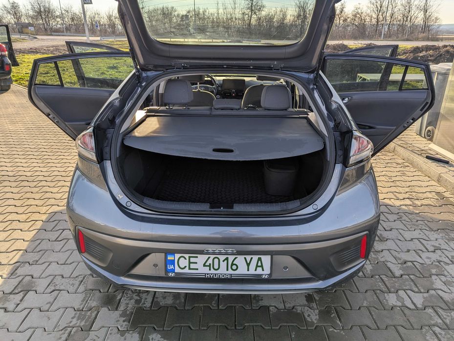 Hyundai Ioniq 38.3 kWh