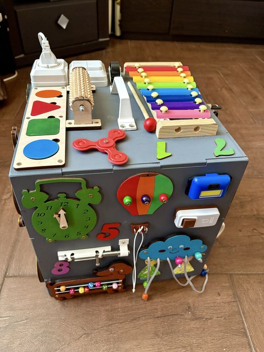 Развивающий бизикуб, бизиборд для малышей, бізікуб бізіборд для малят