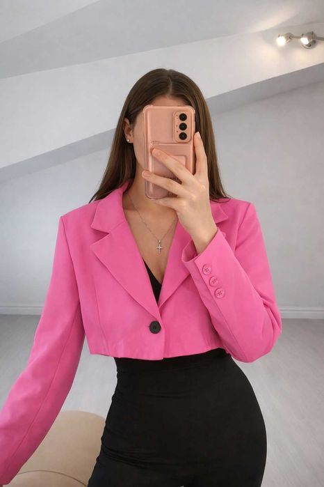 Krótka różowa damska marynarka