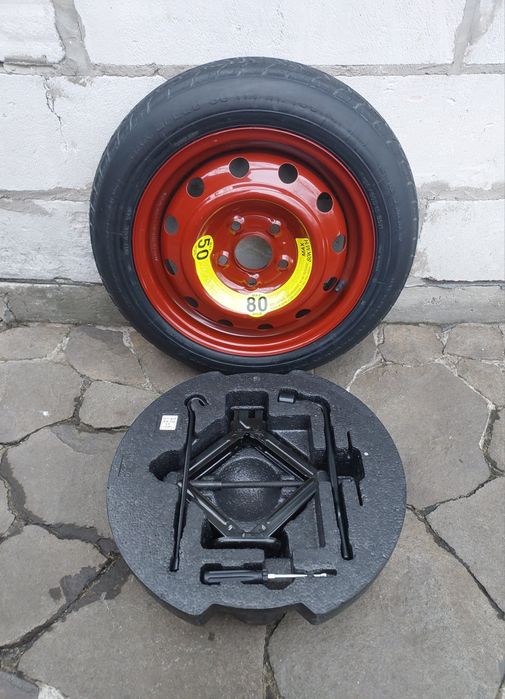 Докатка, комплект інструментів, домкрат Hyundai Elantra HD (2006-2010)