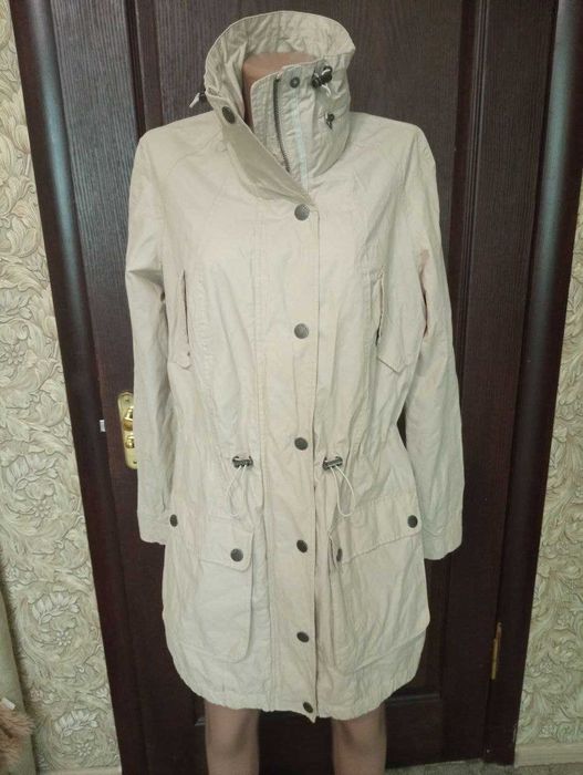 Парка Tchibo TCM Німеччина розмір 40 EUR.
