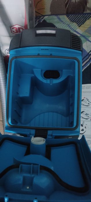 Продам пилесос Thomas Twin T1 Aquafilter
Миючий пилосос з водяною філь