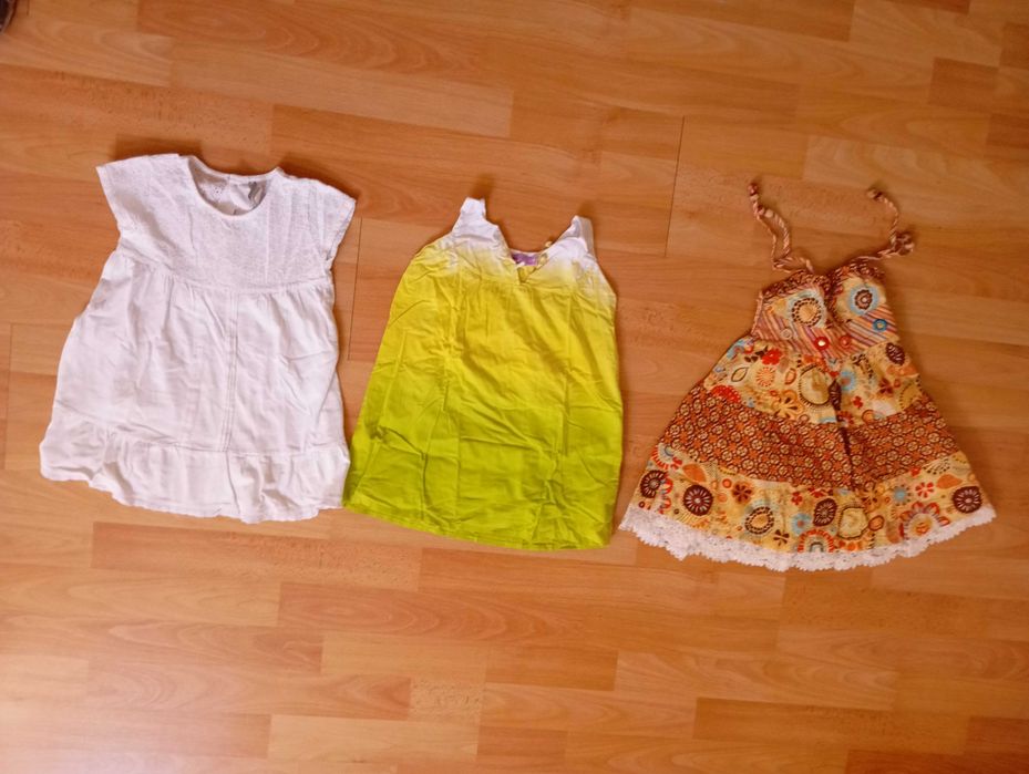 3 vestidos 24-36 meses