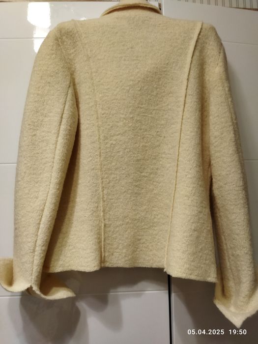 Жакет , 50р, вовна, 700грн.