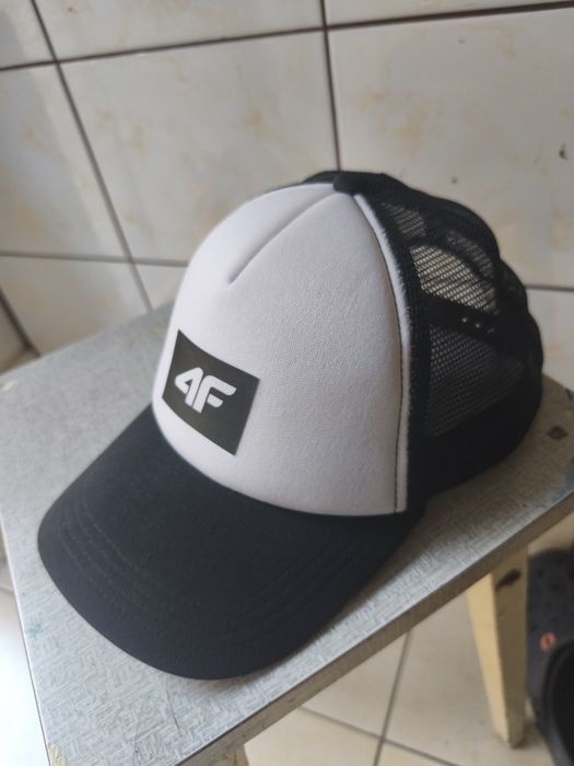 Czapka z daszkiem 4F