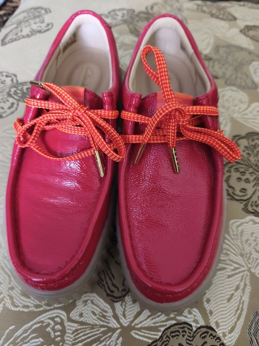 Туфлі Clarks Torhill Bee