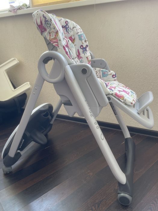 Продам стільчик для годування Chicco Poly 2Start