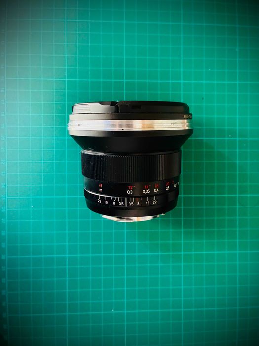 Zeiss ZE Distagon T* 18mm f3.5
