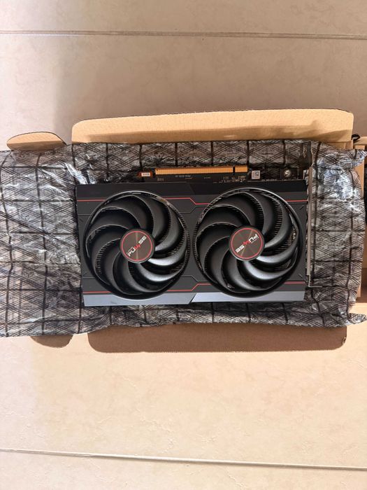 URGENTE Radeon RX 6600 Sapphire Pulse 8GB Placa Gráfica [COMO NOVA]