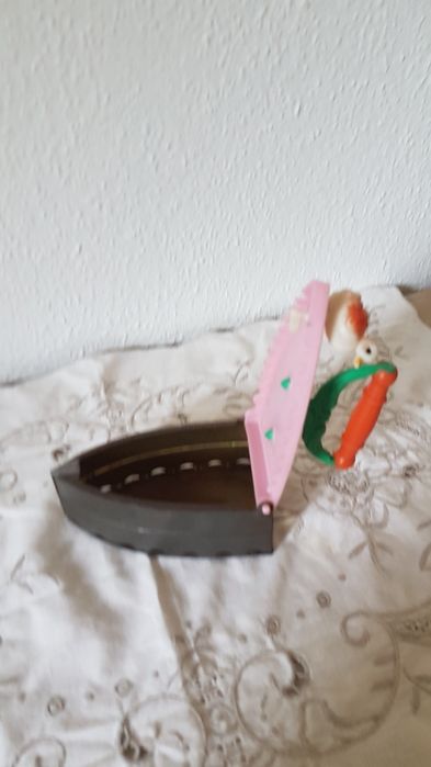 Antigo Ferro brincar