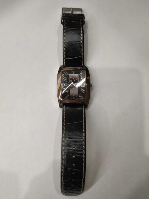 Relogio Guess Steel em estado IMACULADO