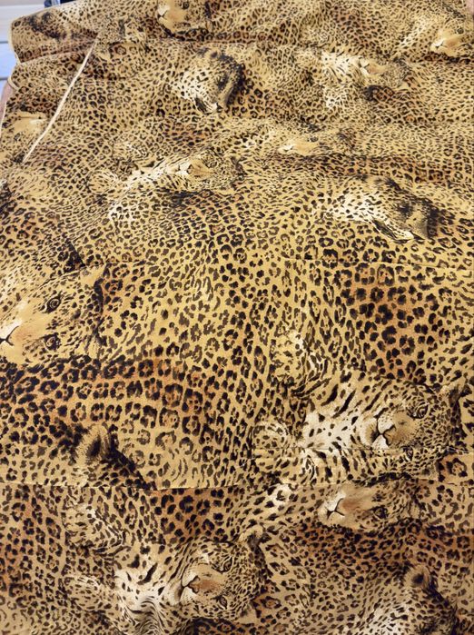 Одеяло синтепоновое 220 на 240 с животным арнаментом