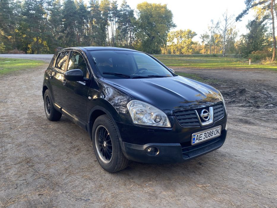 Nissan Qashqai 2л газ бенз