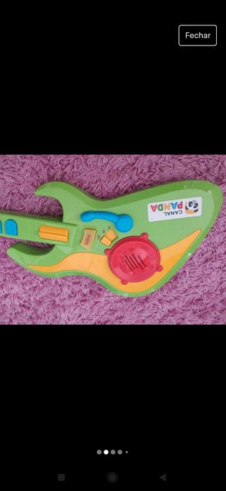 Panda guitarra musical