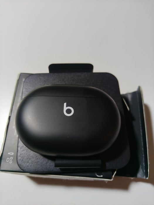 Słuchawki beats studio buds prawa czarne