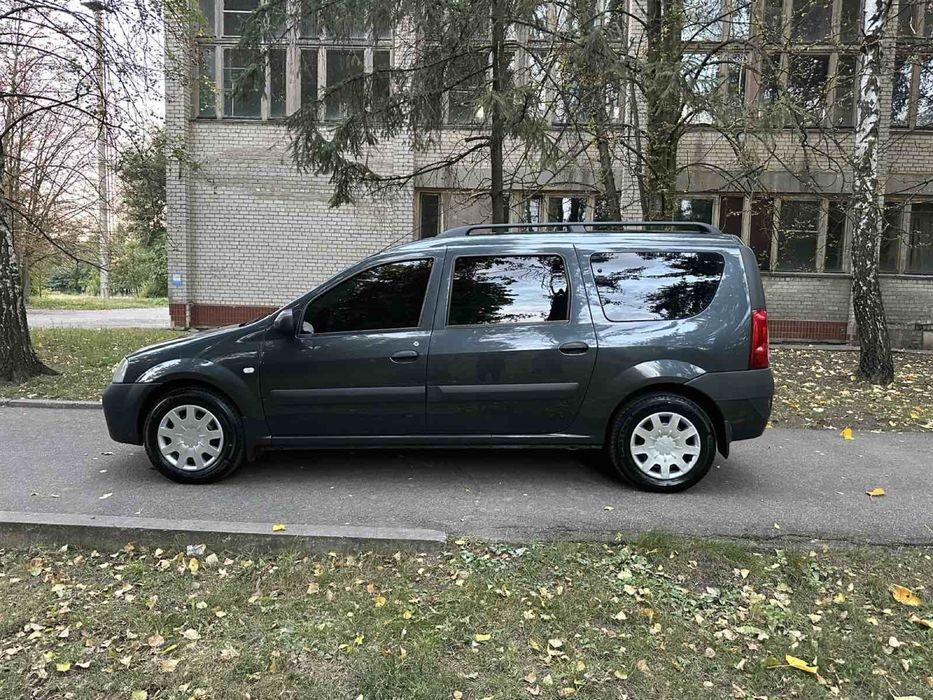 Продам Dacia Logan MCV  2008