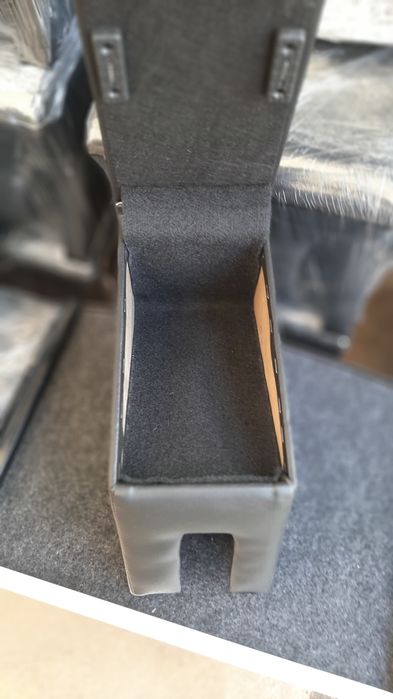 Подлокотник гольф 3