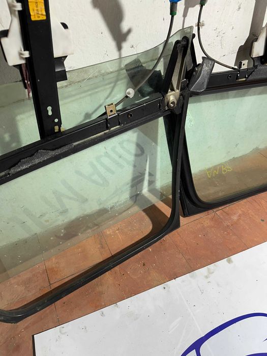 Elevador vidro trás Esq e drt Audi A4 B6 e B7